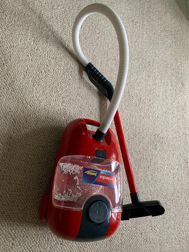 Speelgoedstofzuiger, Ophalen, Gebruikt, Ontdekken, Met geluid