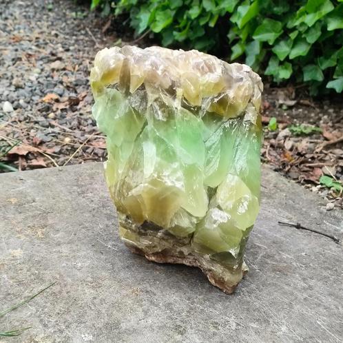 Groene Calciet steen - authentiek  -zeer mooi!!!, Verzamelen, Mineralen en Fossielen, Mineraal, Ophalen