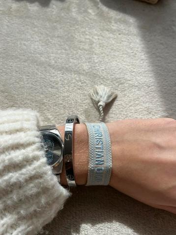 Christian Dior bandje grijs met lichtblauw beschikbaar voor biedingen