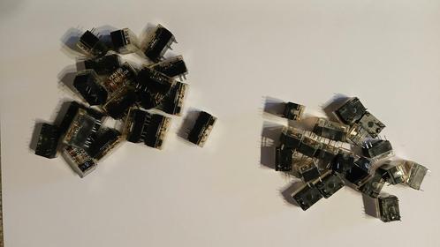 Mini relais 24 volt DC, Hobby en Vrije tijd, Elektronica-componenten, Ophalen of Verzenden