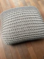 Pouf repose pied, Utilisé