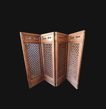 Antiek Chinees Houtsnijwerk Kamerscherm Met Vier Panelen beschikbaar voor biedingen