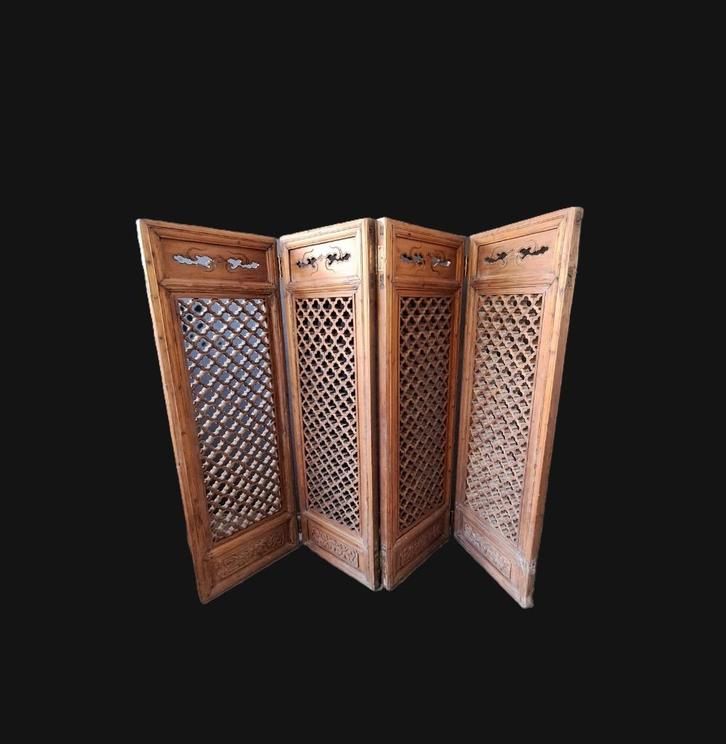 Antiek Chinees Houtsnijwerk Kamerscherm Met Vier Panelen, Antiek en Kunst, Antiek | Woonaccessoires, Ophalen