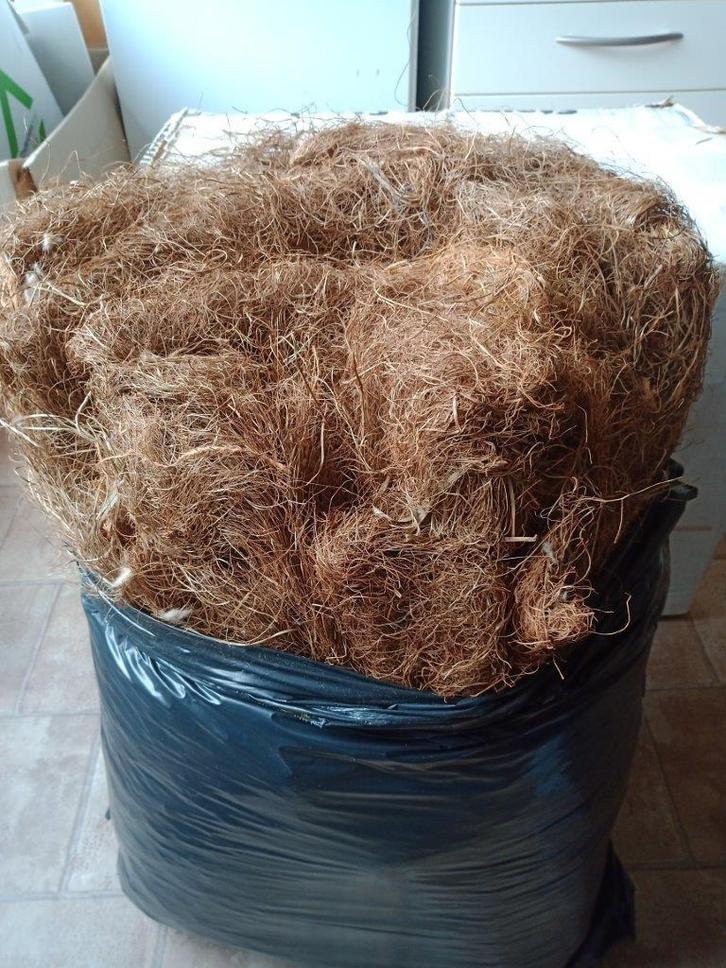 Crin Vegetal 5 kg stoelvulling, Huis en Inrichting, Overige Huis en Inrichting, Gebruikt, Ophalen of Verzenden