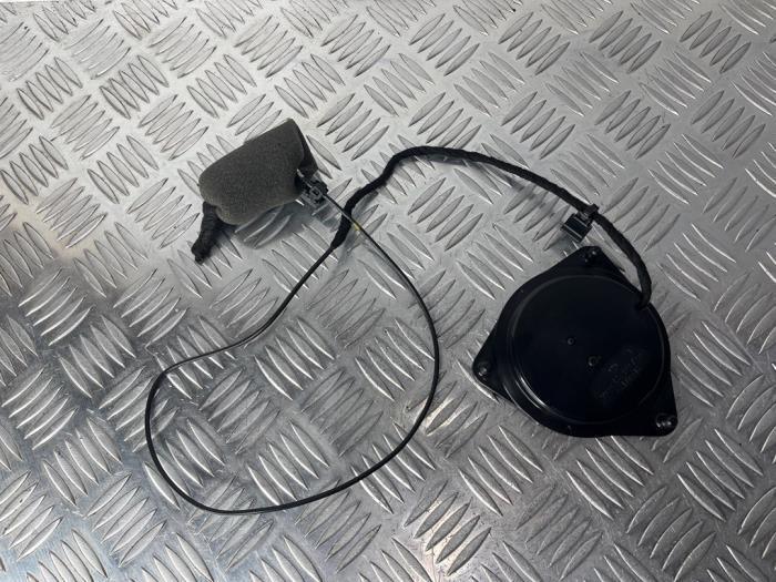 GPS Antenne van een Mercedes Vito, Auto-onderdelen, Elektronica en Kabels, Mercedes-Benz, Gebruikt, 3 maanden garantie