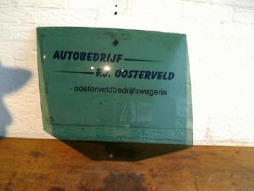 Vitre portière 4portes arrière droite d'un Volkswagen Golf, Enlèvement ou Envoi, 3 mois de garantie, Utilisé, Volkswagen