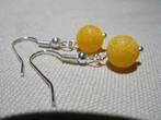 Oorringen: 8 mm parel: frosted yellow, Handtassen en Accessoires, Oorbellen, Hangers, Geel, Nieuw, Ophalen of Verzenden