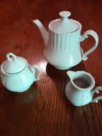 Wit koffiepot, melkpot en suikerpot, Antiek en Kunst, Ophalen