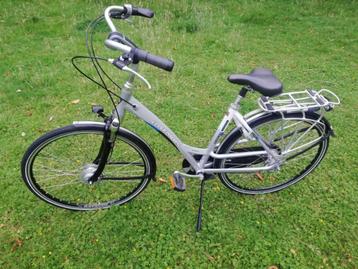 Batavus damesfiets in tiptop staat  beschikbaar voor biedingen