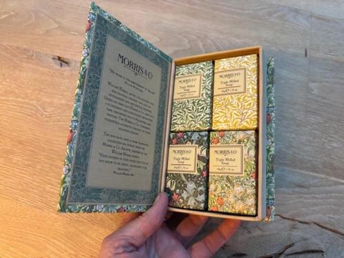 William Morris & Co Geschenkdoos Zepen - Nieuw!, Handtassen en Accessoires, Uiterlijk | Lichaamsverzorging, Nieuw, Bad & Douche