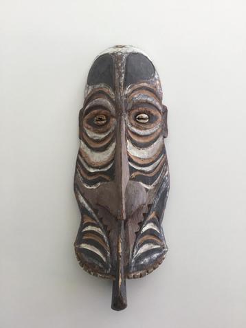 Oud tribaal masker Jayapura Papua beschikbaar voor biedingen