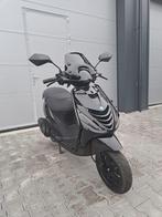 Piaggio Zip 4-Takt Scooter Glans Zwart LED (B-Klasse), Fietsen en Brommers, Ophalen, Zip, Benzine, 50 cc