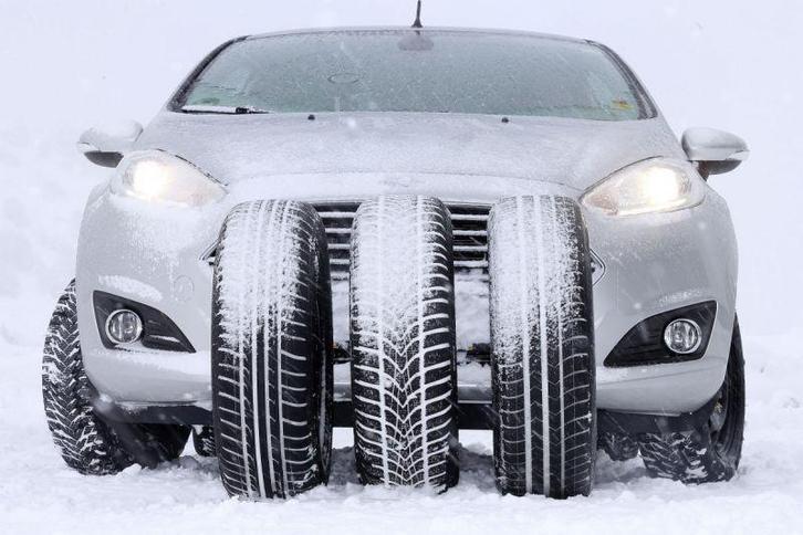 Continentale Tweedehands banden, Auto-onderdelen, Uitlaatsystemen, Gebruikt, Ophalen