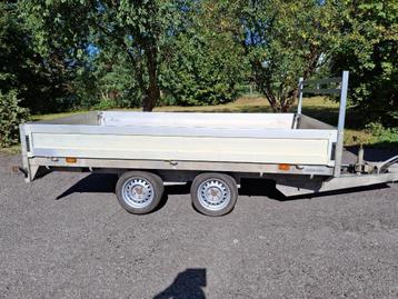 remorque SARIS plateau de 3 T 5 avec ridelles alu , CT ok beschikbaar voor biedingen