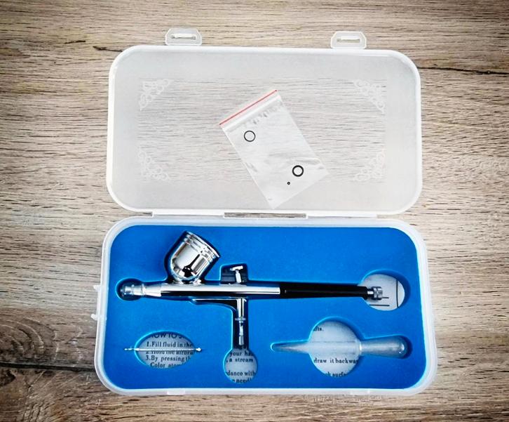 OSSAN Airbrush met dubbele werking - Nieuw, Hobby en Vrije tijd, Schilderen, Nieuw, Airbrush en Accessoires, Ophalen of Verzenden