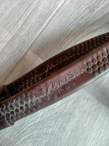 Teugels bruin leder met anti-slip , mooie staat beschikbaar voor biedingen