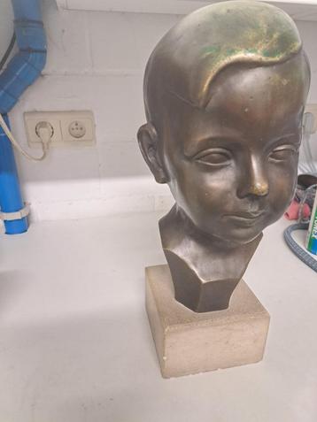 bronzen beeld beschikbaar voor biedingen