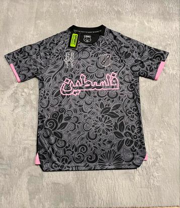 Maillot palestine noir L beschikbaar voor biedingen