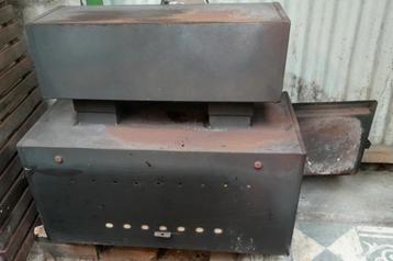 Houtkachel of Allesbrander in zeer goede staat beschikbaar voor biedingen