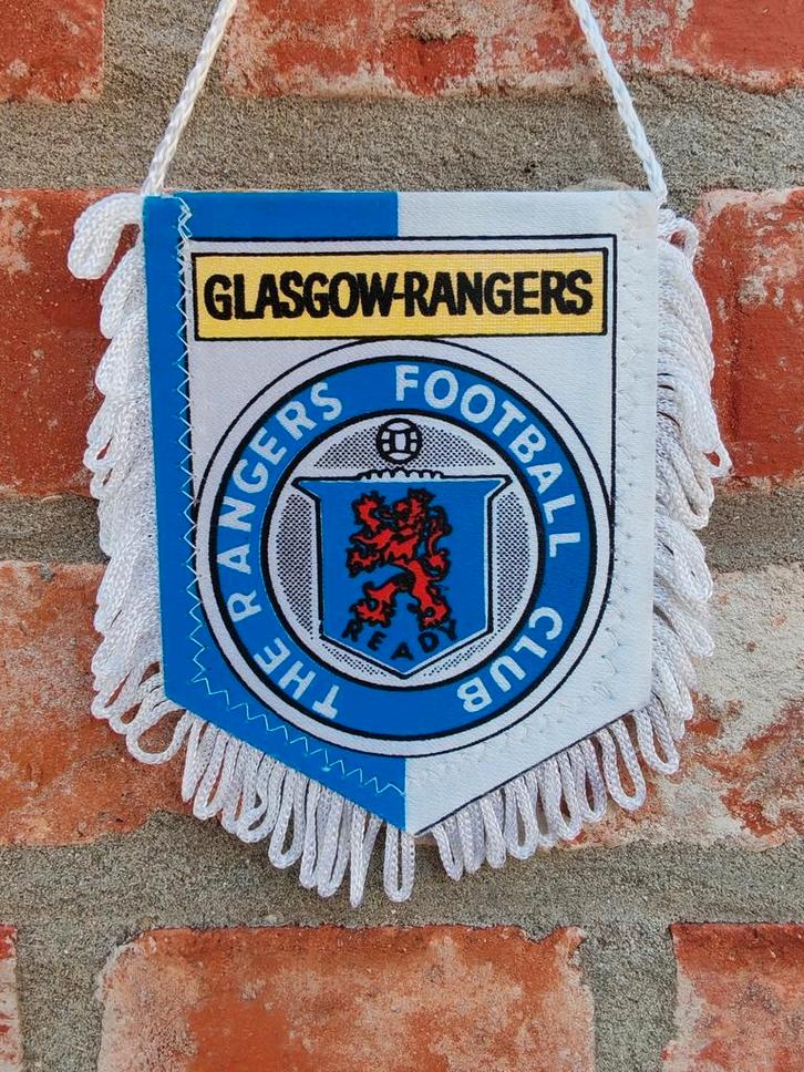 Glasgow Rangers 1982 voetbal vintage wimpel, Verzamelen, Sportartikelen en Voetbal, Zo goed als nieuw, Ophalen of Verzenden