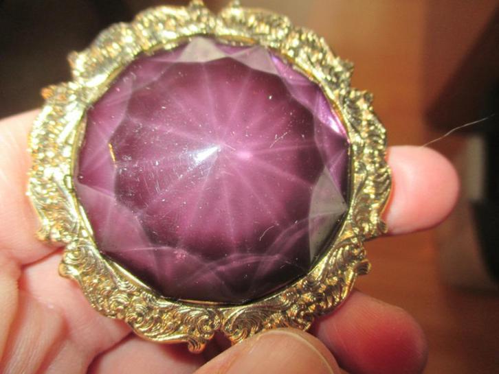 fantasiejuweel om op je sjaal of kleedje te spelden, Bijoux, Sacs & Beauté, Broches, Neuf, Cuivre, Enlèvement ou Envoi