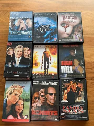 In zeer goede staat 23 DVD  totaal prijs 20€   beschikbaar voor biedingen