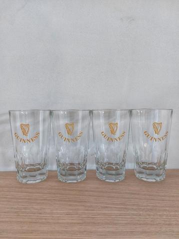 4 Vintage Guinness glazen (jaren 60-70) zeldzaam beschikbaar voor biedingen