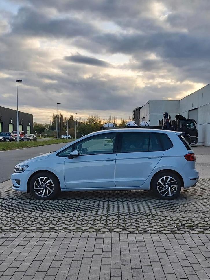 VOLKSWAGEN GOLF 7 BENZINE️, Auto's, Volkswagen, Bedrijf, Golf, Airconditioning, Bluetooth, Centrale vergrendeling, Cruise Control