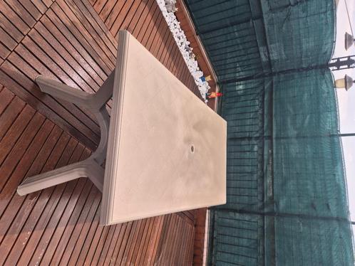 Table de jardin 6 personnes, Tuin en Terras, Tuintafels, Gebruikt, Rechthoekig, Kunststof, Ophalen