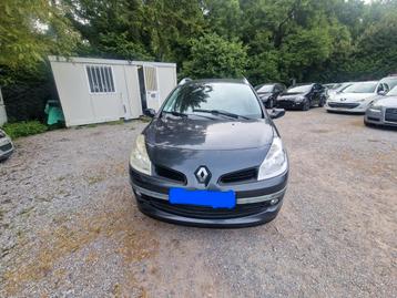 Renault clio break 12 essence. 2008.196145km roul très bien  beschikbaar voor biedingen