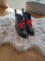 Dr. Martens laklederen zwarte laarzen maat 41, Kleding | Dames, Schoenen, Zwart, Lage of Enkellaarzen, Zo goed als nieuw, Ophalen