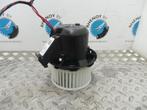 SMART FORFOUR [HEATER_MOTOR_ASSY] 2014, Ophalen of Verzenden, Gebruikt, Stiba lid