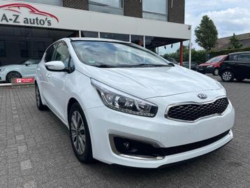 Kia Ceed 1.4i Gps camera  beschikbaar voor biedingen