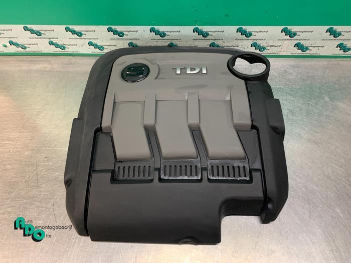 Plaque de protection moteur d'un Seat Ibiza (Ibiza 08-), Autos : Pièces & Accessoires, Carrosserie & Tôlerie, Seat, Utilisé, 3 mois de garantie