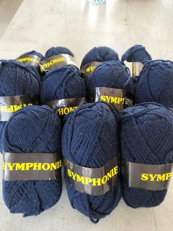Symphonie garenbal (11 blauwe ballen). beschikbaar voor biedingen