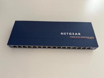 NETGEAR switch - 16-poorts 10/100 8 ports PoE beschikbaar voor biedingen