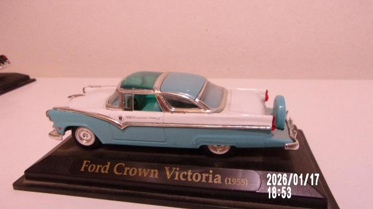 FORD CROWN VICTORIA 55.ROAD SIGN 1/43 IMPEC sur SOCLE, Hobby en Vrije tijd, Modelauto's | 1:43, Zo goed als nieuw, Auto, Overige merken