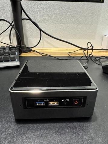 Intel Nuc i3 8gb ram 250gb ssd beschikbaar voor biedingen