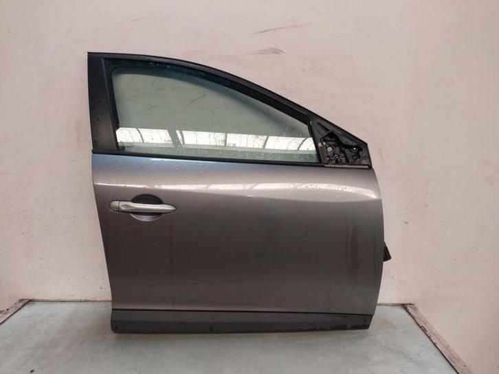 PORTIER RECHTS VOOR Megane III Berline (BZ) (|801006560R|), Auto-onderdelen, Carrosserie, Deur, Renault, Voor, Rechts, Gebruikt