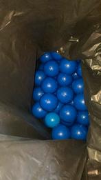 Plastice balletjes, Sport en Fitness, Biljarten en Poolen, Ophalen, Zo goed als nieuw