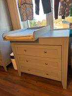 A VENDRE - Jolie commode / table à langer pour bébé, Enfants & Bébés, 90 à 105 cm, Comme neuf, Enlèvement, 50 à 70 cm