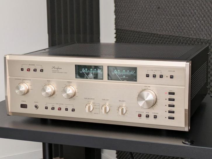 Accuphase E-303X, geweldige staat, originele doos, PIA-gerät, Audio, Tv en Foto, Versterkers en Ontvangers, Zo goed als nieuw