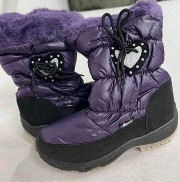 bottes violettes rembourrées pour filles 36 bottes neufe disponible aux enchères