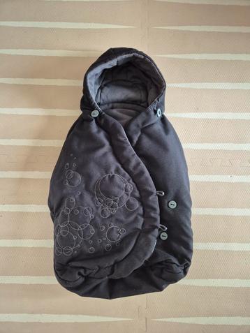 maxi cosi (donker blauw) beschikbaar voor biedingen