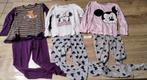 Lange pyjama's maat 128 (woody en mickey mouse), Enlèvement ou Envoi, Utilisé, Fille, Vêtements de nuit ou Sous-vêtements