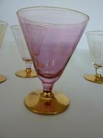 6 petits verres sur pied doré - hauteur 9,5 cm, Ophalen