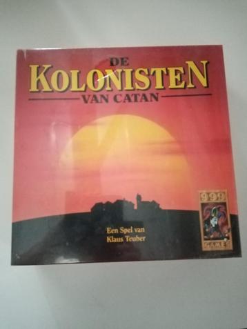 bordspellen  nieuw in folie beschikbaar voor biedingen