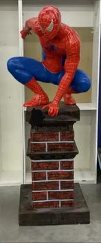 Spider-Man beeld op sokkel 210 cm, Comme neuf, Enlèvement
