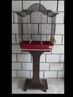 Grote vogelkooi op standaard met wieltjes, Ophalen, Gebruikt, Metaal, Vogelkooi
