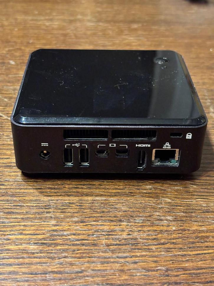 Mini Pc NUC Intel, Informatique & Logiciels, Ordinateurs de bureau, Reconditionné, Moins de 2 Ghz, SSD, 8 GB, Avec carte vidéo
